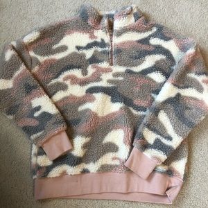 Pink camo quarter zip